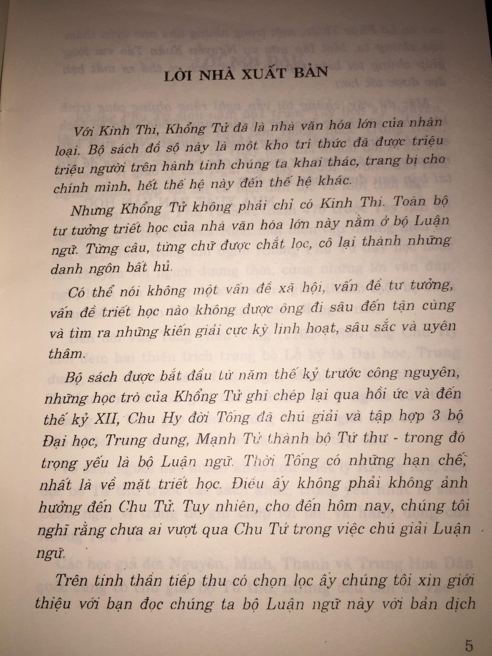 Luan-Ngu-Khong-Tu-3.jpg