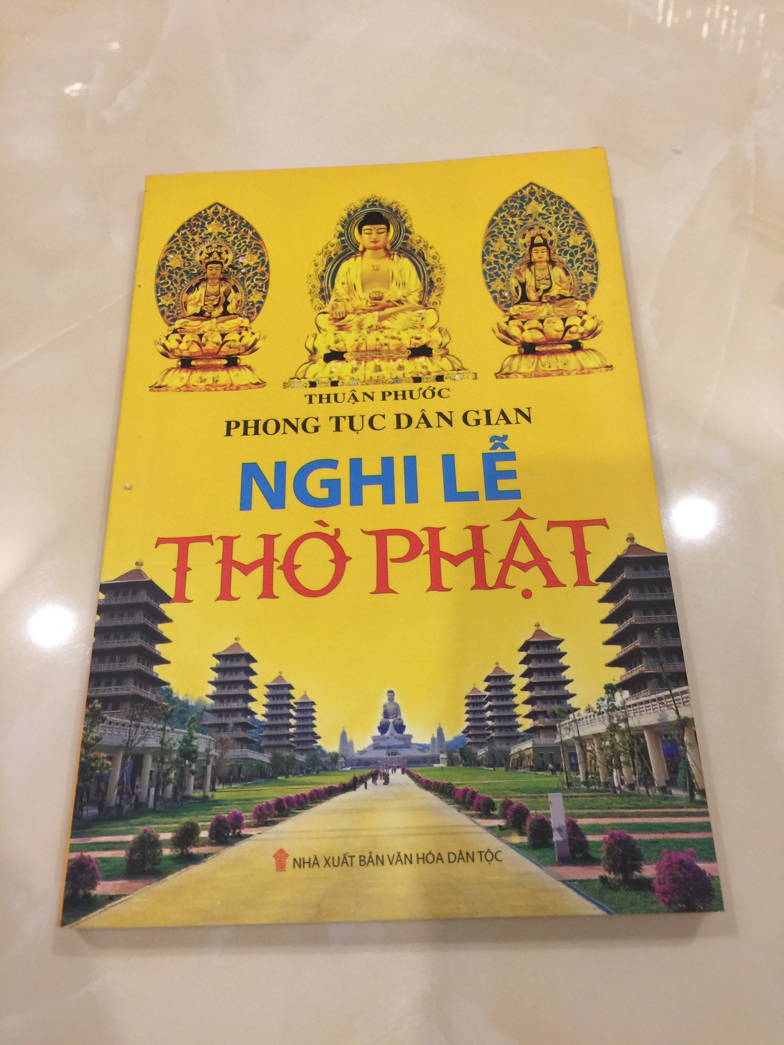 Nghi-Le-Tho-Phat.jpg