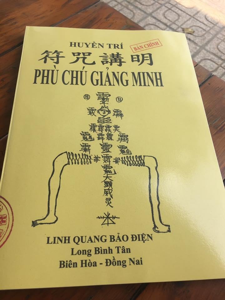 Phu-Chu-Giang-Minh-Phep-Doi-No-Phap-Su-Huyen-Tri.jpg