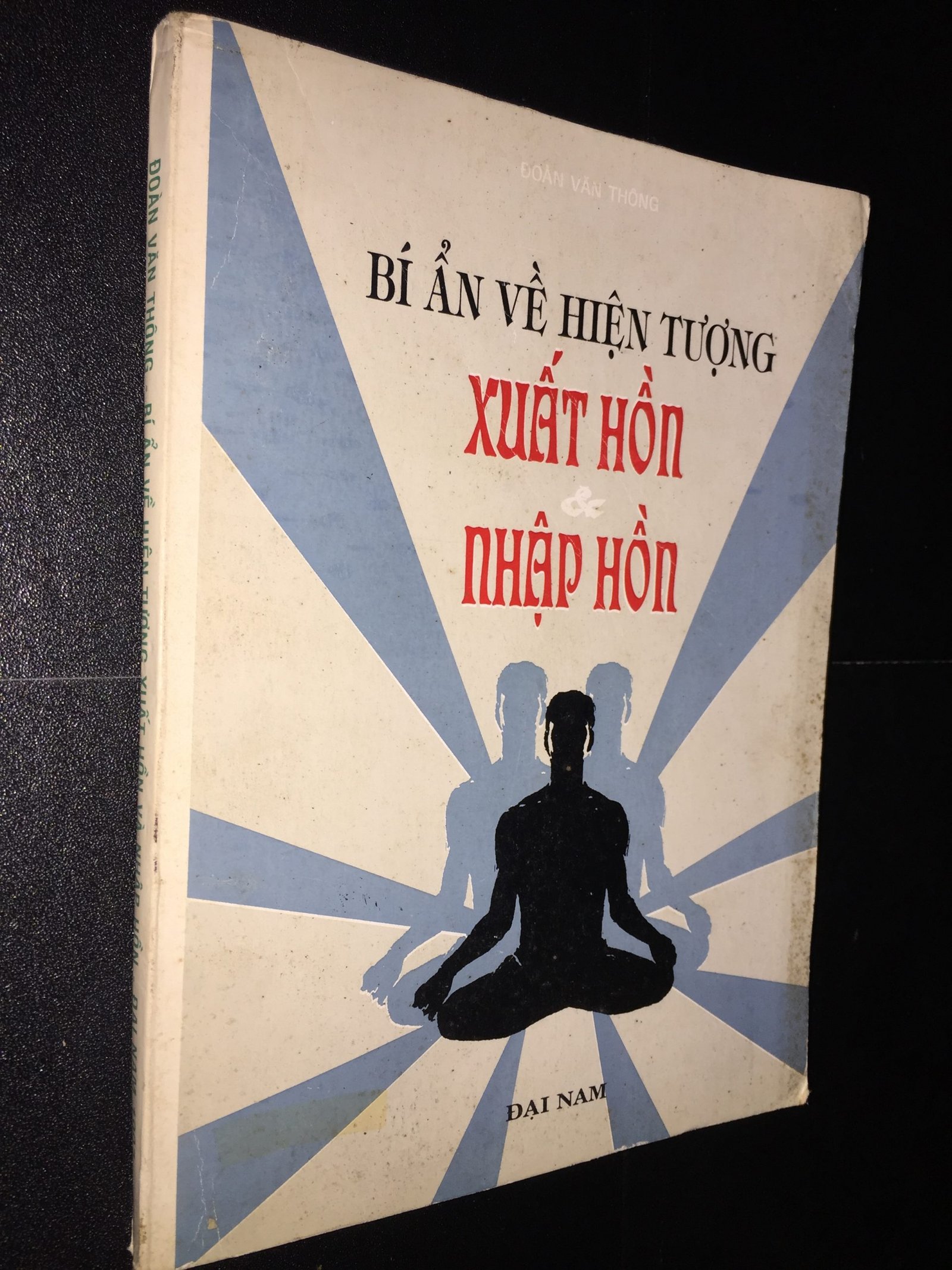 bi-an-ve-hien-tuong-xuat-hon-va-nhap-hon-scaled-1.jpg