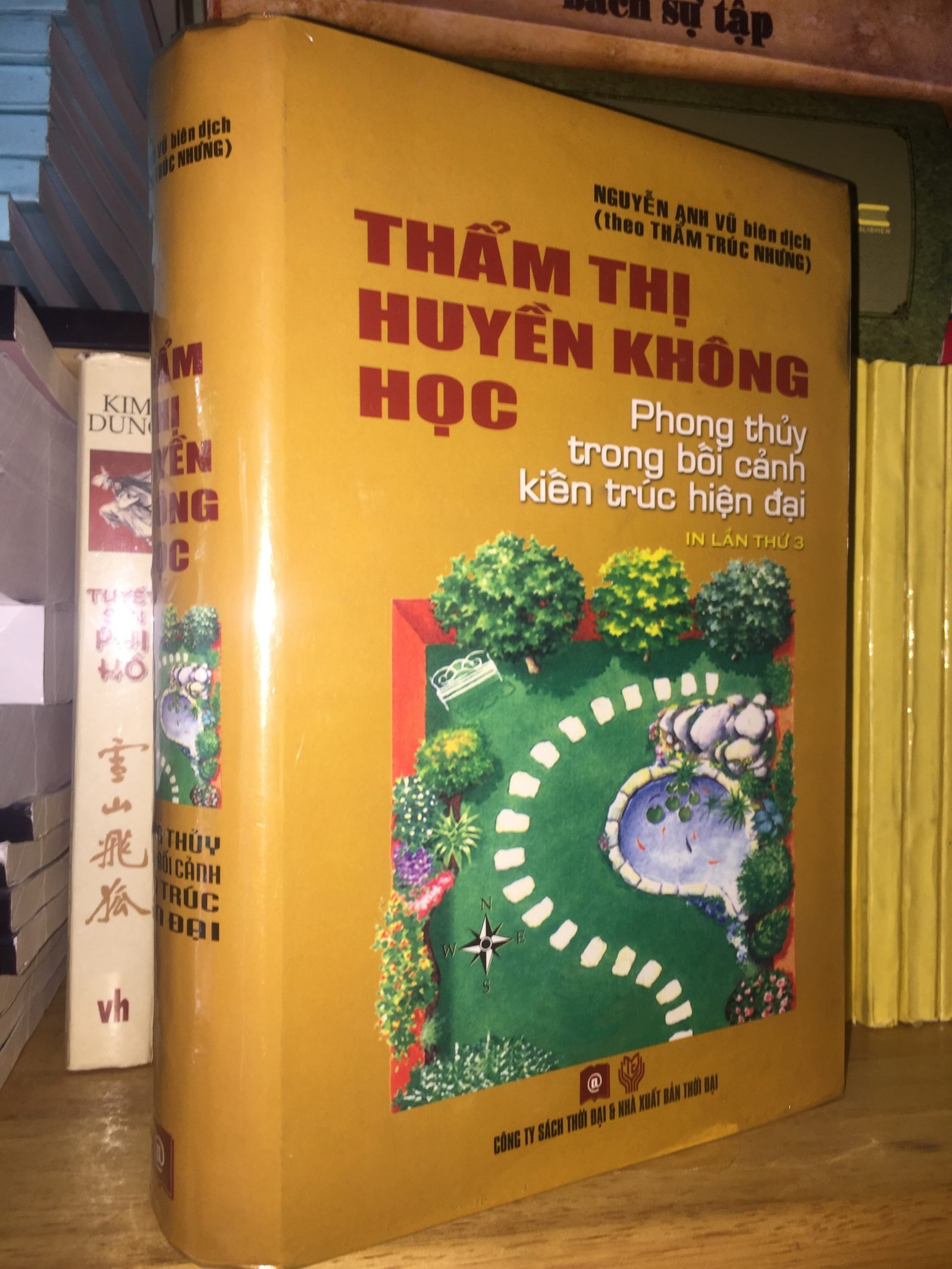 tham-thi-huyen-khong-hoc-scaled-1.jpg