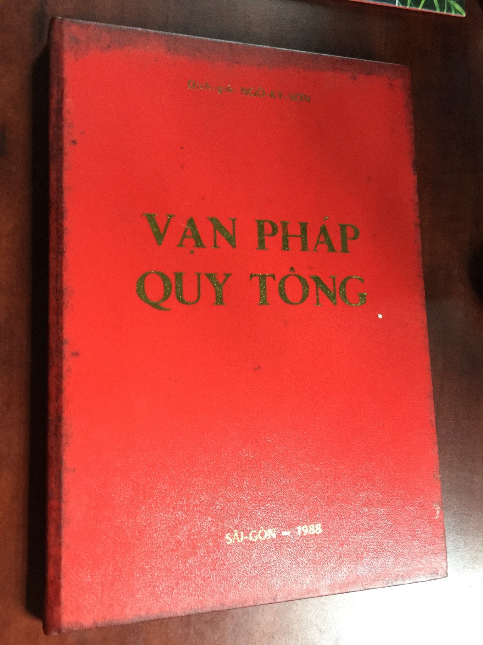van-phap-quy-tong-ngo-ky-son.jpg