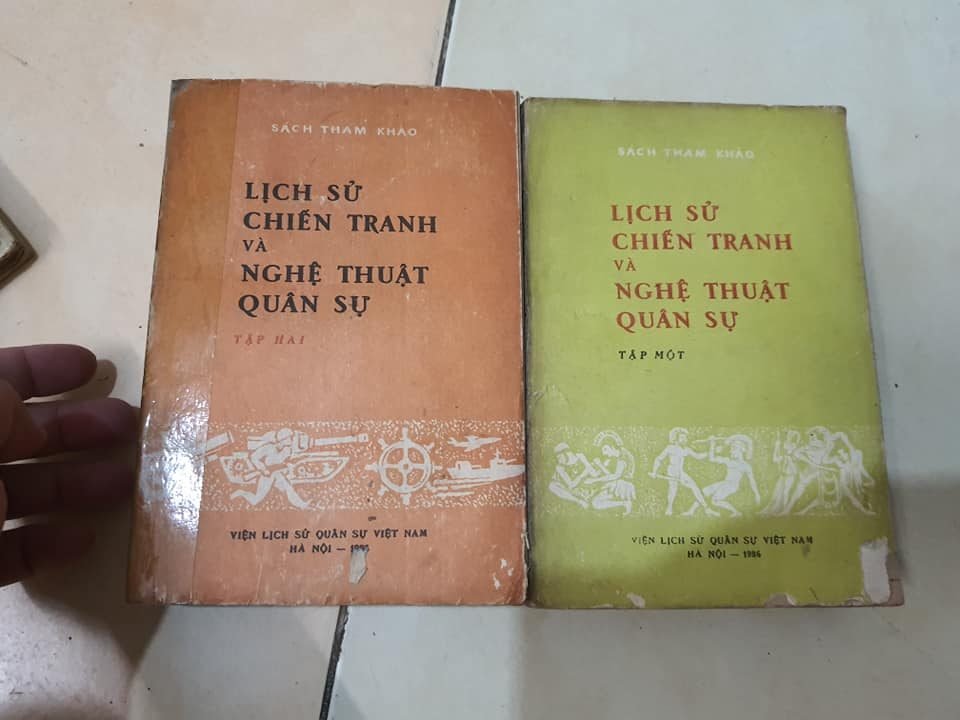 Lich-Su-Chien-Tranh-Va-Nghe-Thuat-Quan-Su-rotated-1.jpg