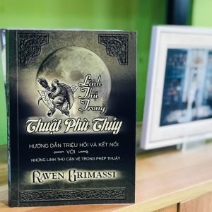 The Witch's Familiar (Linh Thú Trong Thuật Phù Thủy) - Raven Grimassi