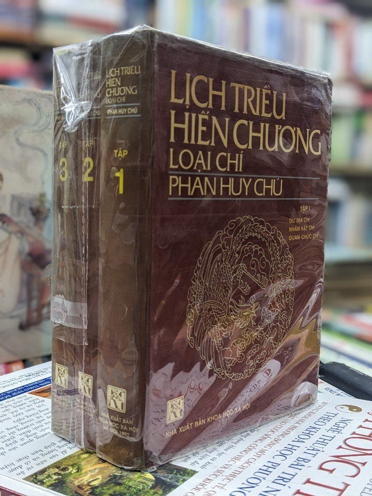 Lich-Trieu-Hien-Chuong-Loai-Chi.jpg