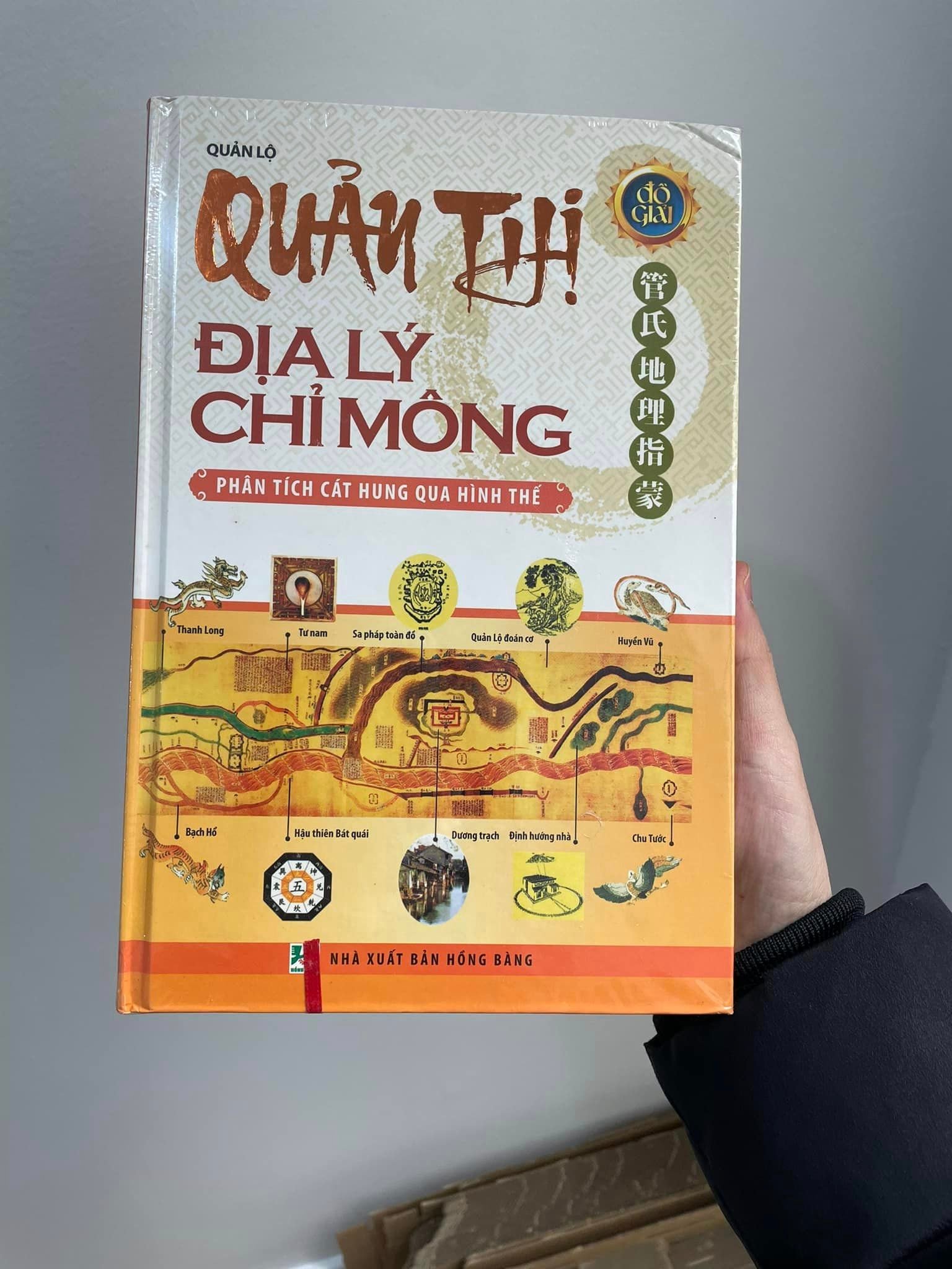Quan-Thi-Dia-Ly-Chi-Mong.jpg