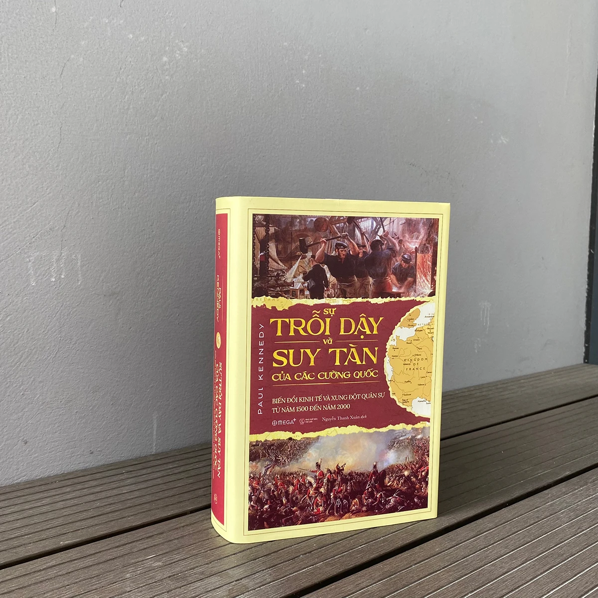 Su-Troi-Day-Va-Suy-Tan-Cua-Cac-Cuong-Quoc.webp
