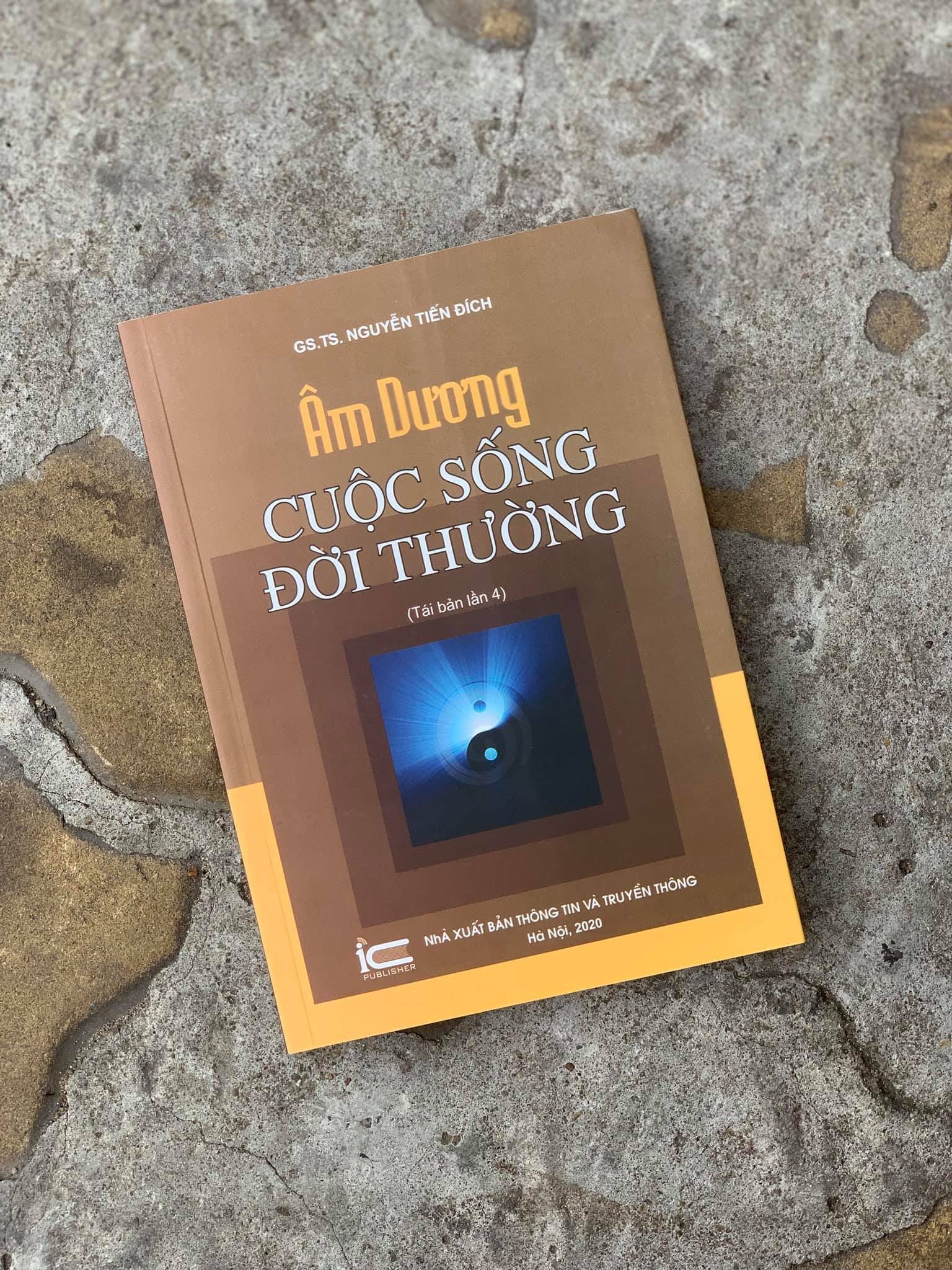 Am-Duong-Cuoc-Song-Doi-Thuong.jpg