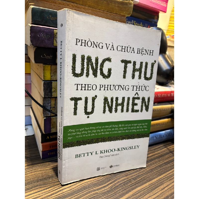 Phong-Va-Chua-Benh-Ung-Thu-Theo-Phuong-Thuc-Tu-Nhien.webp