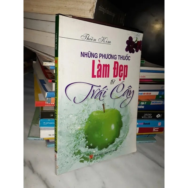 Nhung-Phuong-Thuoc-Lam-Dep-Tu-Trai-Cay-Thien-Kim.jpg